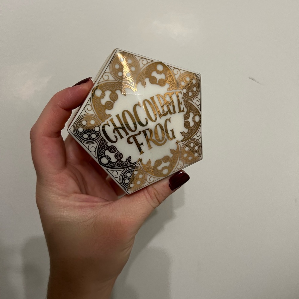 Ceramic Harry Potter Chocolate Frog Box